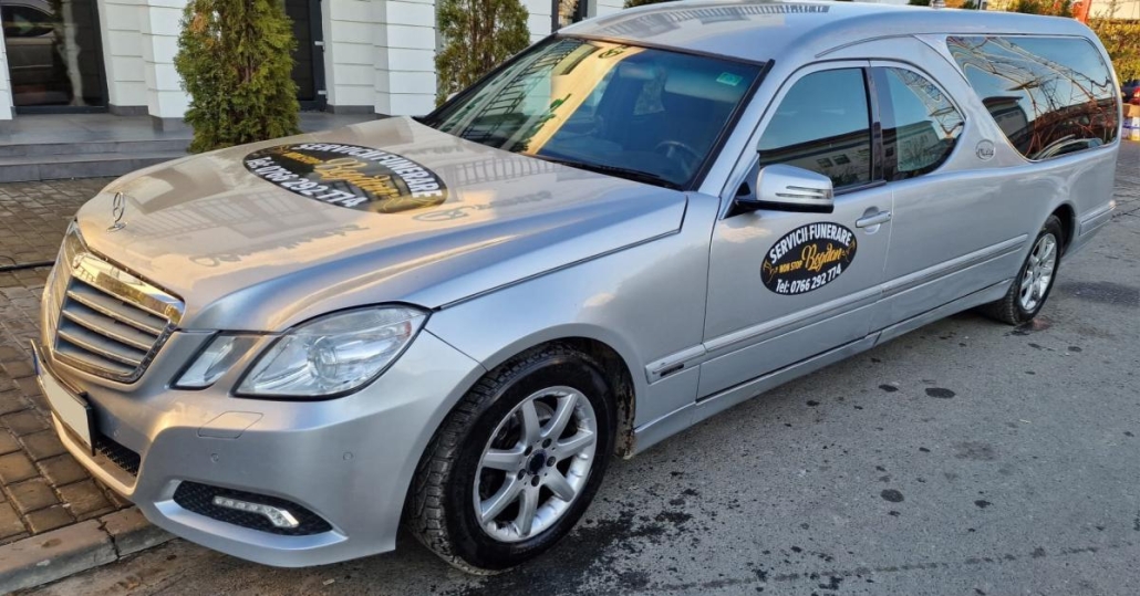 MASINA-FUNERARA-M5-1030x539